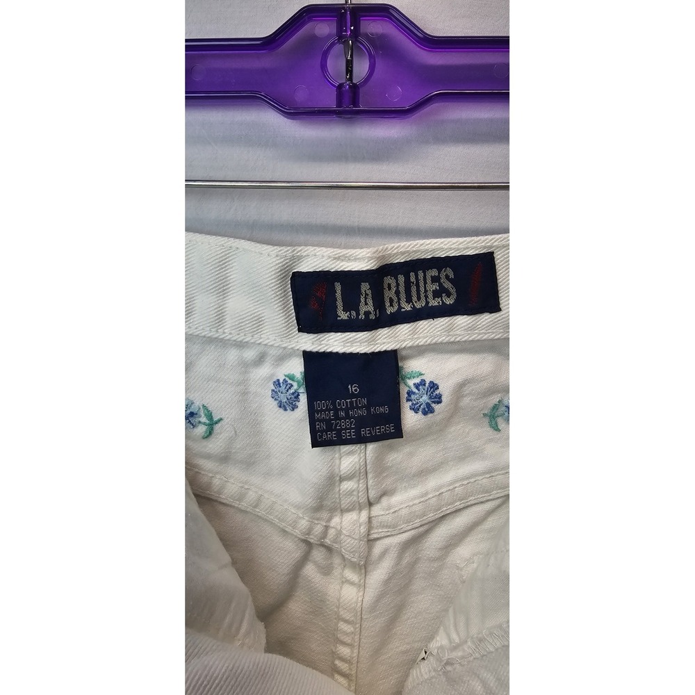 Vintage L.A. Blues‎ White Embroidered Floral Denim Shorts Women's Size 16 90s - Picture 3 of 6
